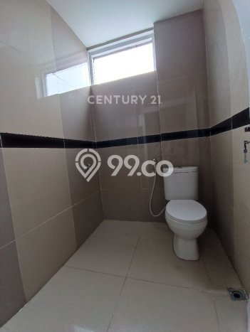 FOR RENT! Ruko di Asia Afrika Cocok untuk Bisnis 270m2 FOR RENT! Ruko di Asia Afrika Cocok untuk Bisnis 270m2