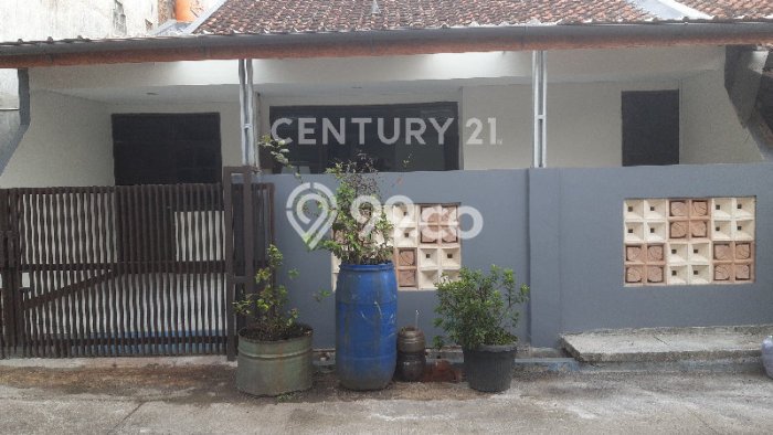 Dijual Rumah Modern 3 KT di Taman Kopo Indah, Bandung Dijual Rumah Modern 3 KT di Taman Kopo Indah, Bandung