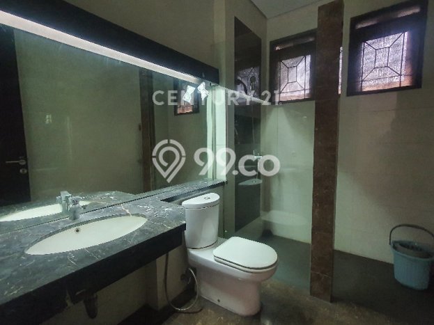 For Sale! Premium House LT 403m2 Desain Elegan di mekar wangi For Sale! Premium House LT 403m2 Desain Elegan di mekar wangi
