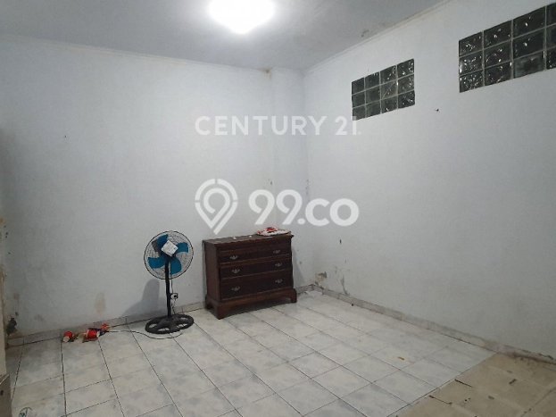 RARE UNIT! Rumah kawasan Ciateul, 3 KT, View Kota, Luas 100m2m² Bangunan 130m2m² RARE UNIT! Rumah kawasan Ciateul, 3 KT, View Kota, Luas 100m2m² Bangunan 130m2m²