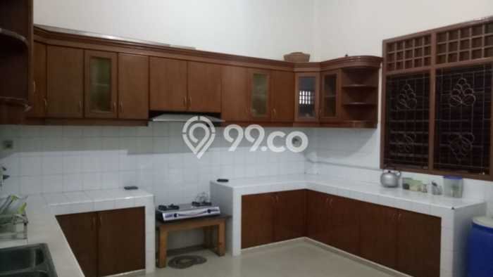 Rumah Elit LB 249m2 Siap Pakai Desain Elegan di Cibubur, Depok Rumah Elit LB 249m2 Siap Pakai Desain Elegan di Cibubur, Depok