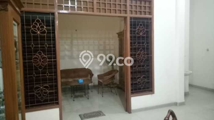 Rumah Elit LB 249m2 Siap Pakai Desain Elegan di Cibubur, Depok Rumah Elit LB 249m2 Siap Pakai Desain Elegan di Cibubur, Depok