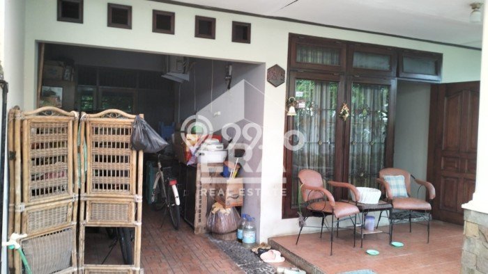 Rumah Luxury Modern Tanpa Renovasi di Cibubur Jakarta Timur Rumah Luxury Modern Tanpa Renovasi di Cibubur Jakarta Timur