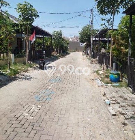 Jual Rumah Harga Miring Gresik Punya 2 Kamar & LT 84m2 Jual Rumah Harga Miring Gresik Punya 2 Kamar & LT 84m2