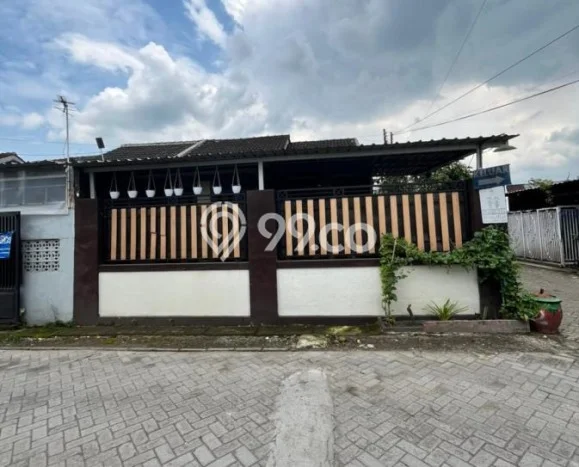 Rumah Murah LT 73m2 di Kediri Akses Mudah Rumah Murah LT 73m2 di Kediri Akses Mudah