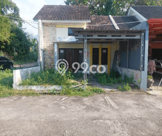 HOT LISTING! Rumah Siap Huni di Mojokerto, Luas 131m² LB 45m² HOT LISTING! Rumah Siap Huni di Mojokerto, Luas 131m² LB 45m²