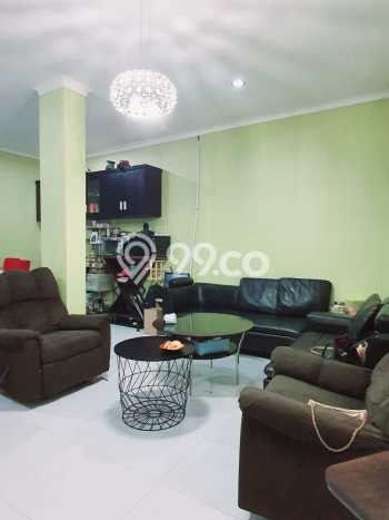 Rumah Mewah Siap Huni LT 180m2 di BSD, Tangerang Selatan Rumah Mewah Siap Huni LT 180m2 di BSD, Tangerang Selatan