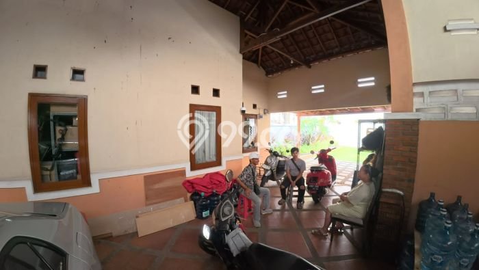 Rumah Luxury Modern Siap Huni di BSD Tangerang Rumah Luxury Modern Siap Huni di BSD Tangerang