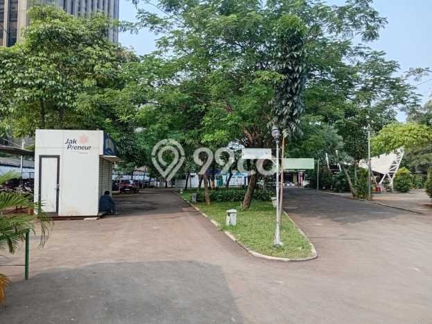 Lahan Dijual Lokasi Menteng, Jakarta Pusat dengan Luas Tanah 9900m2 dan Status - Lahan Dijual Lokasi Menteng, Jakarta Pusat dengan Luas Tanah 9900m2 dan Status -