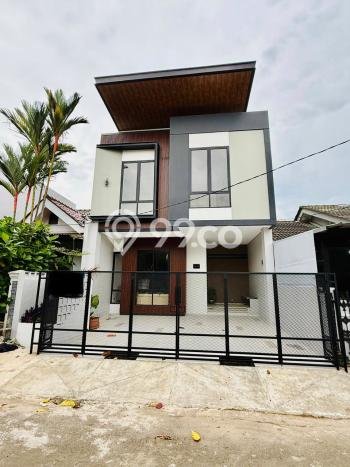 Dijual Rumah Strategis Bagus Punya 5 KT di BSD Tangerang Selatan SHM Dijual Rumah Strategis Bagus Punya 5 KT di BSD Tangerang Selatan SHM