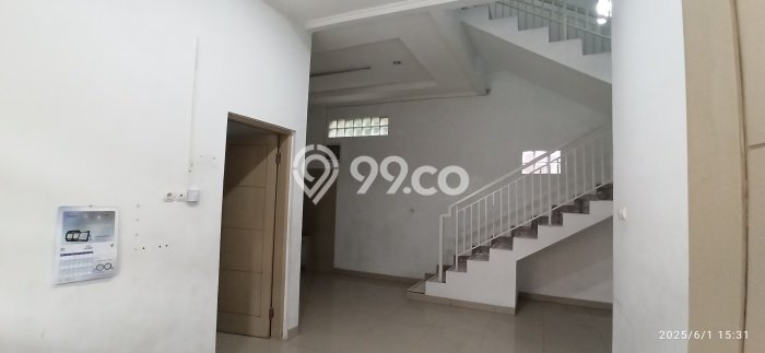 Jarang Ada! Rumah Kontrakan 3 Kamar Nyaman Siap Huni Taman Kopo Indah Jarang Ada! Rumah Kontrakan 3 Kamar Nyaman Siap Huni Taman Kopo Indah
