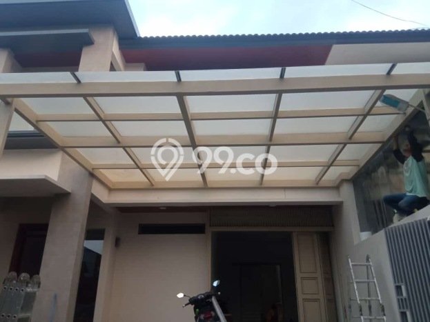 Rumah Elit Modern Tanpa Renovasi di Singgasana Bandung Rumah Elit Modern Tanpa Renovasi di Singgasana Bandung