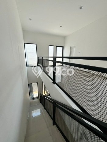 Rumah Minimalis 3 KT di Taman Kopo Indah Bandung Unfurnished Rumah Minimalis 3 KT di Taman Kopo Indah Bandung Unfurnished