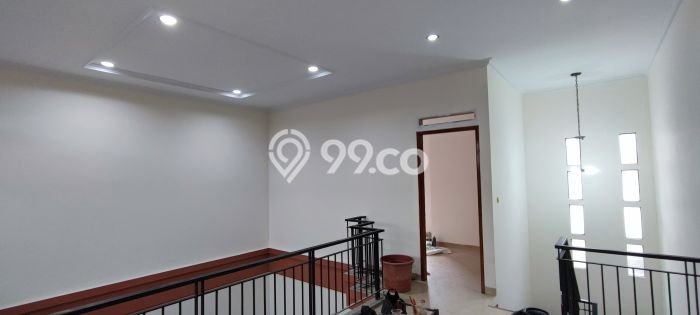 Jual Rumah Eksklusif 4 KT di Taman Kopo Indah, Bandung Jual Rumah Eksklusif 4 KT di Taman Kopo Indah, Bandung