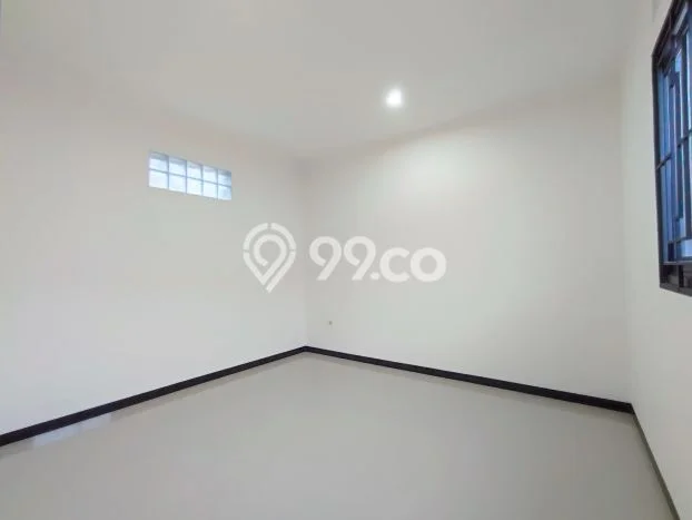 Rumah sewa siap pakai 4 Kamar Tidur di Taman Kopo Indah, Bandung Rumah sewa siap pakai 4 Kamar Tidur di Taman Kopo Indah, Bandung