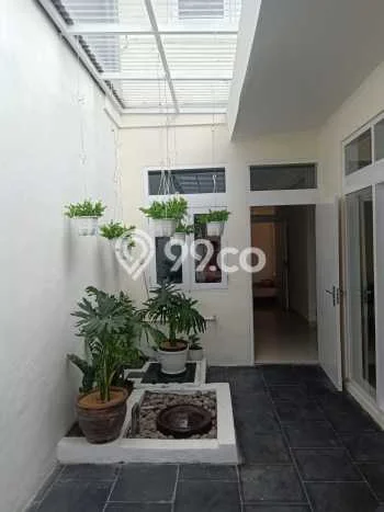 Dijual Rumah Mewah Megah Dengan View Eksklusif di Burangrang, Bandung Dijual Rumah Mewah Megah Dengan View Eksklusif di Burangrang, Bandung