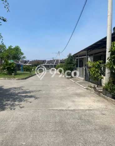 Rumah Modern 2 KT di Taman Kopo Indah Bandung Unfurnished Rumah Modern 2 KT di Taman Kopo Indah Bandung Unfurnished