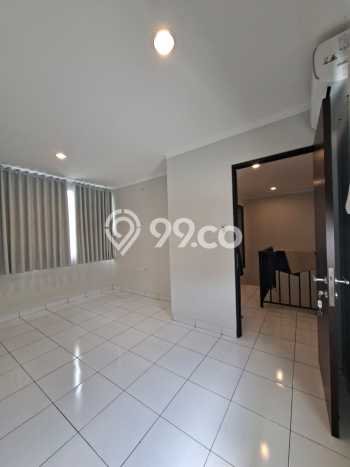 Disewakan Rumah Murah di Summarecon Bandung Bandung Punya 2 KT Disewakan Rumah Murah di Summarecon Bandung Bandung Punya 2 KT