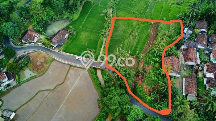 Jarang Ada! Tanah di Darangdan Punya Luas 3337m2 SHM Jarang Ada! Tanah di Darangdan Punya Luas 3337m2 SHM