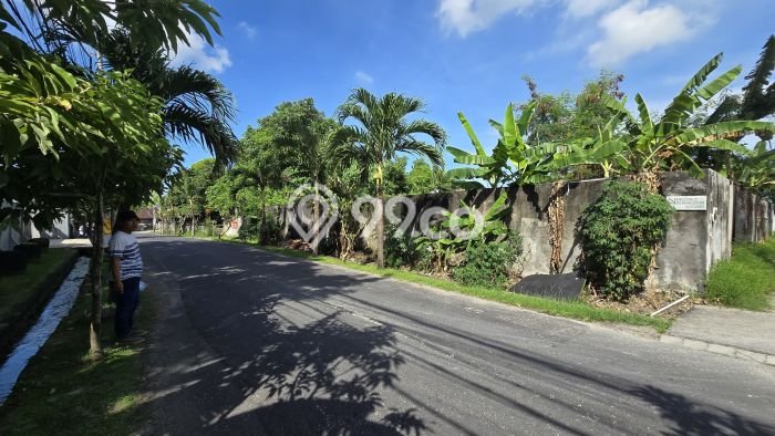 Tanah Dijual di Badung Seluas 285m2 Strategis Tanah Dijual di Badung Seluas 285m2 Strategis