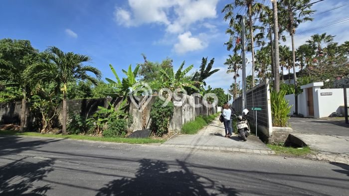 Tanah Dijual di Badung Seluas 285m2 Strategis Tanah Dijual di Badung Seluas 285m2 Strategis