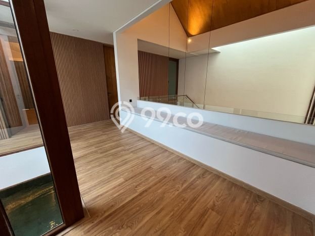 Vila Kawasan Tibubeneng, Luas 225m2m², Area Strategis Vila Kawasan Tibubeneng, Luas 225m2m², Area Strategis