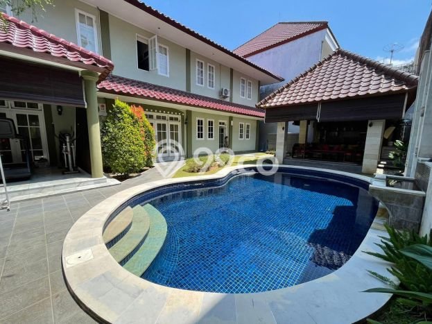 Hunian Mewah LB 600m2 Siap Pakai Desain Elegan di Renon, Denpasar Hunian Mewah LB 600m2 Siap Pakai Desain Elegan di Renon, Denpasar