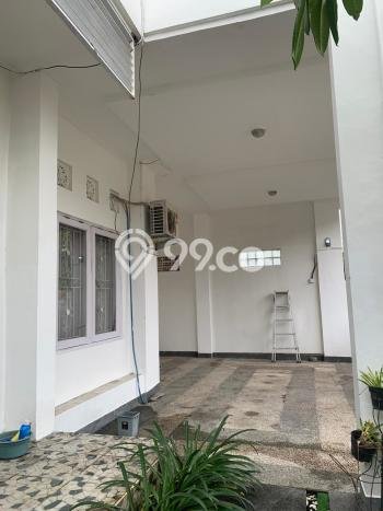 Disewakan! Rumah 3 Kamar Tidur &
3 Kamar Mandi di Sidakarya, Denpasar Disewakan! Rumah 3 Kamar Tidur &
3 Kamar Mandi di Sidakarya, Denpasar