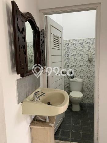 Disewakan! Rumah 3 Kamar Tidur &
3 Kamar Mandi di Sidakarya, Denpasar Disewakan! Rumah 3 Kamar Tidur &
3 Kamar Mandi di Sidakarya, Denpasar