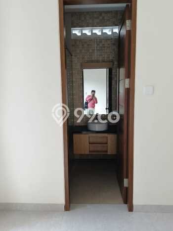 Disewakan Rumah Murah di Sanur Denpasar dengan 3 Kamar Tidur Disewakan Rumah Murah di Sanur Denpasar dengan 3 Kamar Tidur
