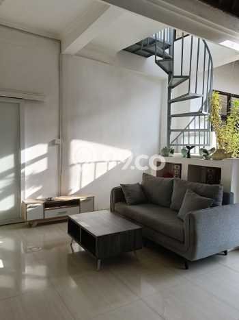 Disewakan! Rumah 4 Kamar Tidur &
4 Kamar Mandi di Sanur, Denpasar Disewakan! Rumah 4 Kamar Tidur &
4 Kamar Mandi di Sanur, Denpasar
