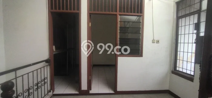 Disewakan Rumah Konsep Modern di Duren Sawit Jakarta Timur dengan 2 KT Disewakan Rumah Konsep Modern di Duren Sawit Jakarta Timur dengan 2 KT