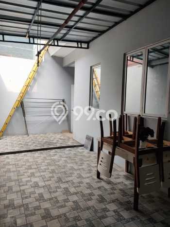 PREMIUM CHOICE! Rumah kawasan Cakung, 3 KT, Area Strategis, LT 120m² Bangunan 100m² PREMIUM CHOICE! Rumah kawasan Cakung, 3 KT, Area Strategis, LT 120m² Bangunan 100m²