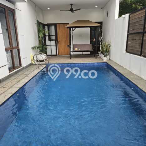 Dijual Rumah Premium dengan Fasilitas Sekitar Komplit di Cakung, Jakarta Timur Dijual Rumah Premium dengan Fasilitas Sekitar Komplit di Cakung, Jakarta Timur