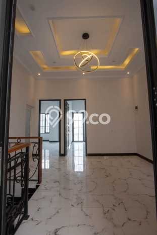 Rumah Modern Minimalis 3 KT Siap Huni di Cimanggis Rumah Modern Minimalis 3 KT Siap Huni di Cimanggis