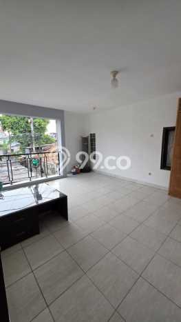 For Sale Rumah 4 Kamar Lokasi Strategis Nyaman dan Strategis di Tebet For Sale Rumah 4 Kamar Lokasi Strategis Nyaman dan Strategis di Tebet