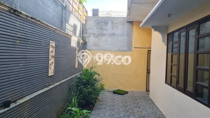 Rumah Modern Cantik 3 KT Bisa Langsung Pindah di Karangploso Rumah Modern Cantik 3 KT Bisa Langsung Pindah di Karangploso