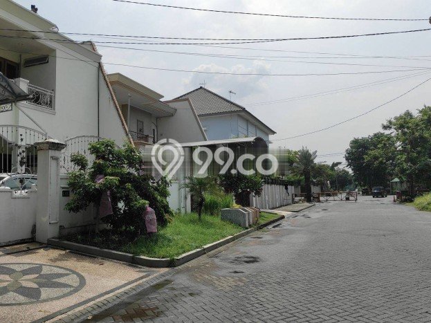 Ready to Use! Premium House LT 336m2 Desain Elegan di Semolowaru Ready to Use! Premium House LT 336m2 Desain Elegan di Semolowaru