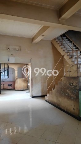 Ruko Paling Dicari LB 157m2 Dijual di Tegalsari Ruko Paling Dicari LB 157m2 Dijual di Tegalsari