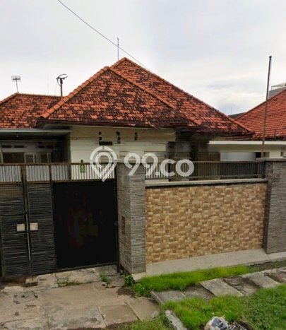 Rumah Luxury Modern Siap Huni di Petemon Surabaya Rumah Luxury Modern Siap Huni di Petemon Surabaya