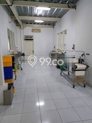 Jual Rumah Luas Elegan Dengan View Eksklusif di Medokan Ayu, Surabaya Jual Rumah Luas Elegan Dengan View Eksklusif di Medokan Ayu, Surabaya