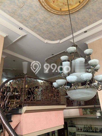Rumah Elit Modern Tanpa Renovasi di Kupang Surabaya Rumah Elit Modern Tanpa Renovasi di Kupang Surabaya
