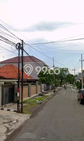 Rumah Luxury Modern Siap Huni di Petemon Surabaya Rumah Luxury Modern Siap Huni di Petemon Surabaya