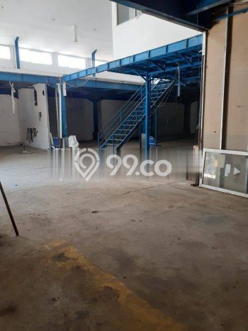 Gudang Bagus Dijual LB 732m2 Lokasi Strategis Surabaya Area Cocok untuk Berbisnis Gudang Bagus Dijual LB 732m2 Lokasi Strategis Surabaya Area Cocok untuk Berbisnis