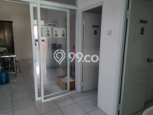 Jual Rumah Luas Elegan Dengan View Eksklusif di Medokan Ayu, Surabaya Jual Rumah Luas Elegan Dengan View Eksklusif di Medokan Ayu, Surabaya