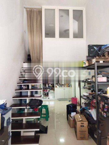 Hunian Elit LB 225m2 Siap Pakai Desain Elegan di Mulyosari, Surabaya Hunian Elit LB 225m2 Siap Pakai Desain Elegan di Mulyosari, Surabaya