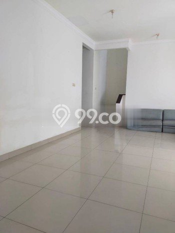 Rumah Premium LT 180m² / LB 206m² di Kompleks Perumahan Lidah Kulon, Surabaya Rumah Premium LT 180m² / LB 206m² di Kompleks Perumahan Lidah Kulon, Surabaya