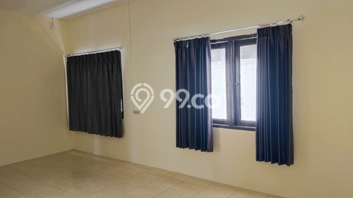 Disewakan! Rumah 3 Kamar Tidur &
2 Kamar Mandi di Semolowaru, Surabaya Disewakan! Rumah 3 Kamar Tidur &
2 Kamar Mandi di Semolowaru, Surabaya