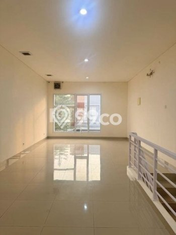 Ruko Disewakan Kawasan , Luas 90m2m², Area Premium Ruko Disewakan Kawasan , Luas 90m2m², Area Premium