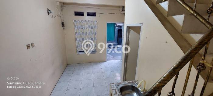 Unit Kost Dijual di Cengkareng dengan 0 Kamar Tidur & Luas Bangunan 300m2 Unit Kost Dijual di Cengkareng dengan 0 Kamar Tidur & Luas Bangunan 300m2